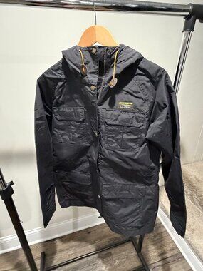 L.L.Bean Women’s Hooded Jacket Black Lightweight Utility Coat Size M Regular